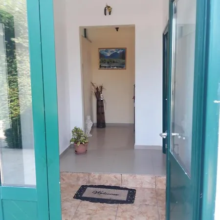 Agron Szálloda Orikum