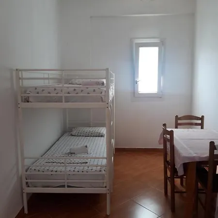 Hotel Agron *